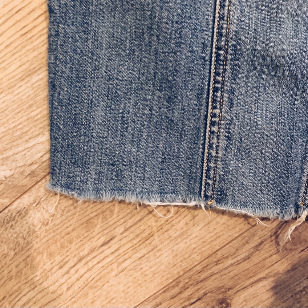 Raw Edge Denim Vest - Picture 6 of 6